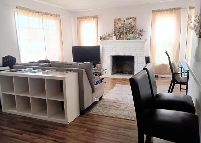 Home In Riverside